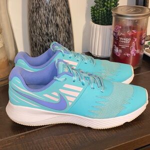 Nike Star Runner Aqua & Purple Youth Girls Running Sneakers Size 7Y / 8.5 Women
